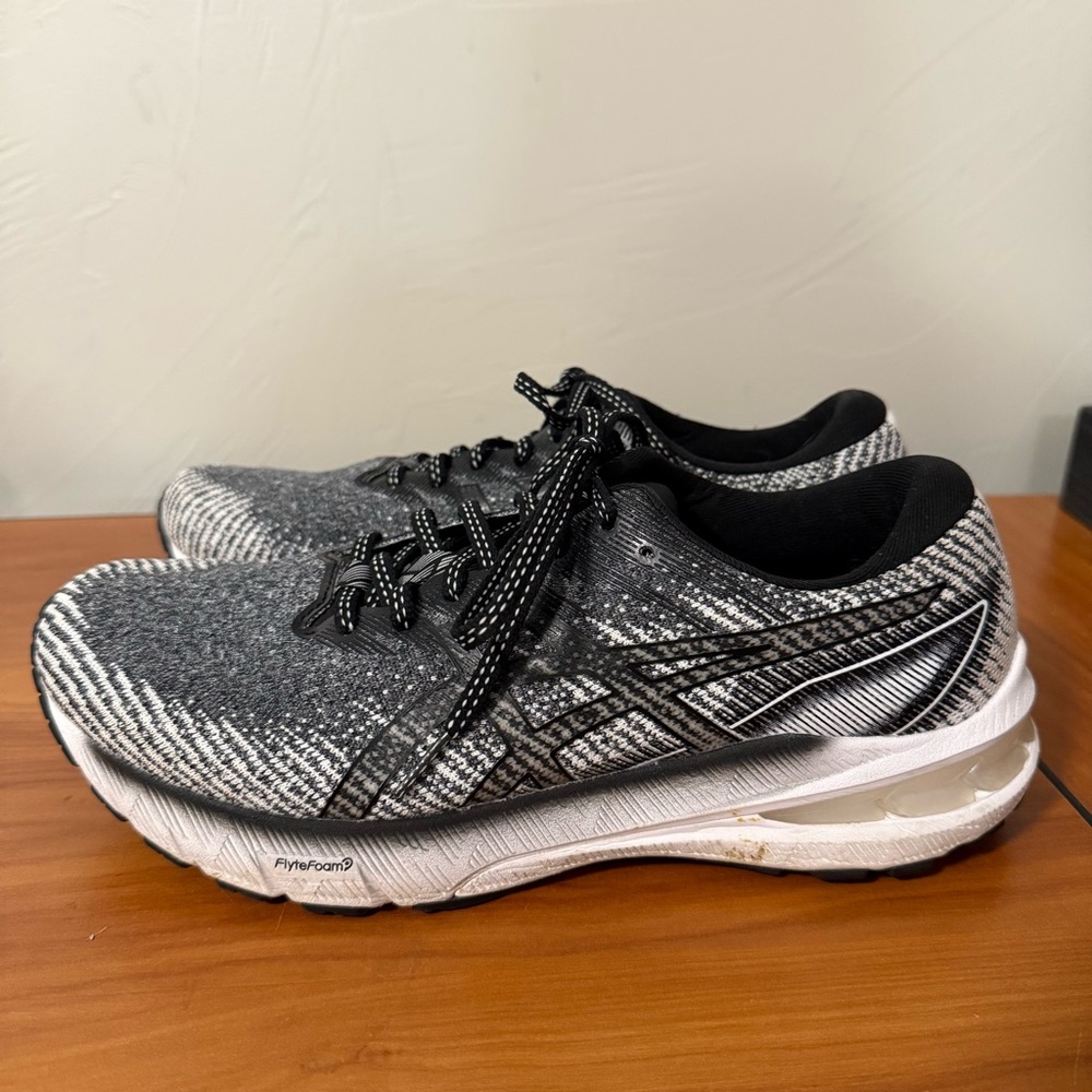 Asics Women's GT-2000 13 Running Shoe Black White Knit Flyte Foam Trainer W10 - Picture 2 of 10